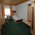 Gaestehaus Ingeborg Bed & Breakfast 3*