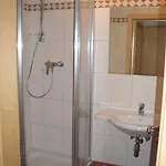 Bed & Breakfast Gaestehaus Ingeborg 3*