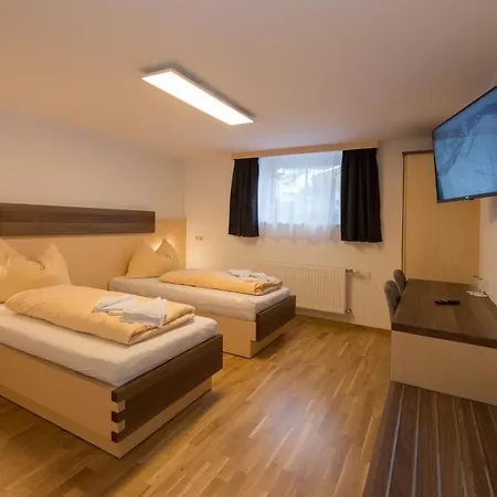 Gaestehaus Ingeborg Bed & Breakfast 3*