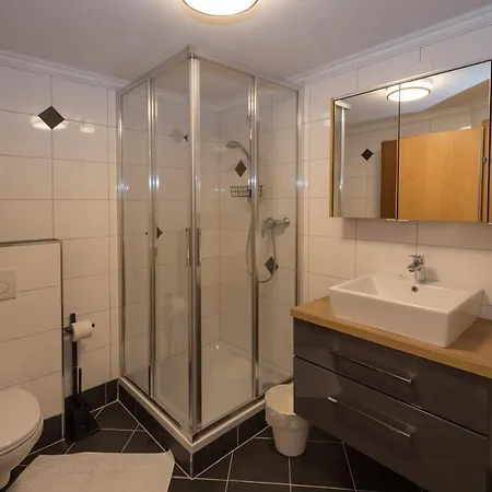 Bed & Breakfast Gaestehaus Ingeborg 3*