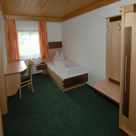Gaestehaus Ingeborg Oda ve Kahvaltı 3*