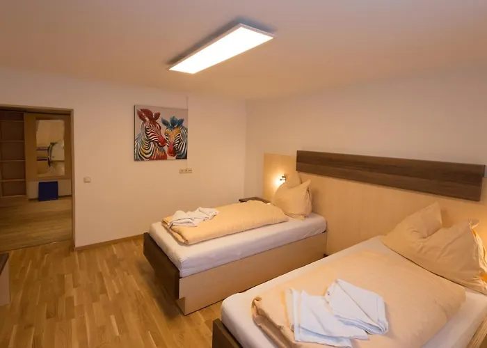 Gaestehaus Ingeborg 3* זאלבך הינטרגלם
